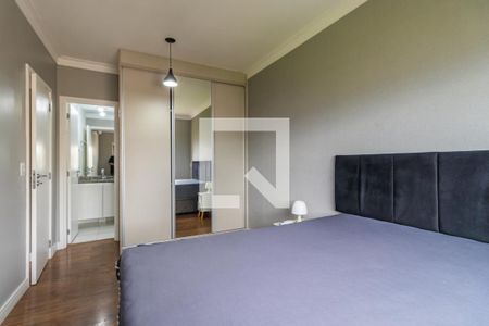 Suíte de apartamento à venda com 2 quartos, 69m² em Jardim Tupanci, Barueri