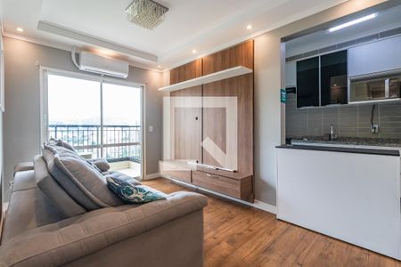 Sala de apartamento à venda com 2 quartos, 69m² em Jardim Tupanci, Barueri