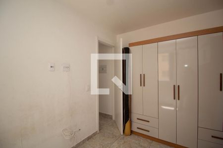 Quarto 1 de apartamento para alugar com 2 quartos, 40m² em Vila Zat, São Paulo