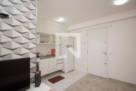 Sala de apartamento para alugar com 2 quartos, 40m² em Vila Zat, São Paulo