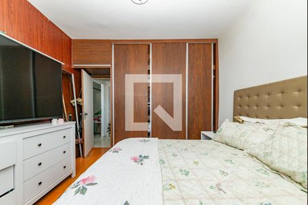 Quarto 1 de apartamento à venda com 3 quartos, 132m² em Carlos Prates, Belo Horizonte