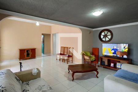 Sala de casa para alugar com 3 quartos, 127m² em Vila Caiçara, Praia Grande