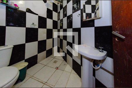 Banheiro de casa à venda com 2 quartos, 60m² em Nova Cintra, Belo Horizonte