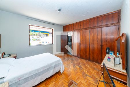 Suíte de casa à venda com 3 quartos, 465m² em Padre Eustáquio, Belo Horizonte