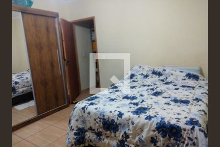 Quarto de casa para alugar com 3 quartos, 333m² em Vila da Conquista, Osasco