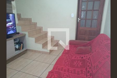 Sala de casa para alugar com 3 quartos, 333m² em Vila da Conquista, Osasco