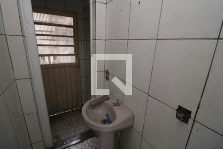 Banheiro de apartamento para alugar com 1 quarto, 50m² em Jardim Paraguacu, São Paulo