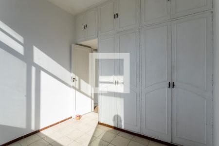 Quarto 1 de apartamento à venda com 2 quartos, 64m² em Tijuca, Rio de Janeiro