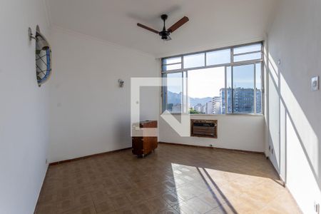 Sala de apartamento à venda com 2 quartos, 80m² em Tijuca, Rio de Janeiro