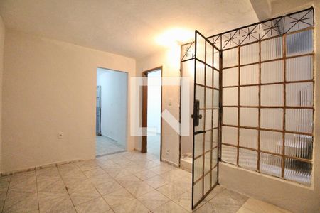 Sala de casa para alugar com 2 quartos, 50m² em Pau Miúdo, Salvador