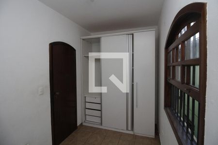 Quarto 1 de casa para alugar com 3 quartos, 140m² em Vila Carrão, São Paulo