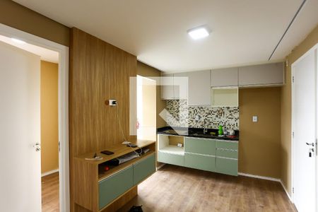 Sala/Cozinha de apartamento à venda com 2 quartos, 30m² em Jardim Monte Kemel, São Paulo