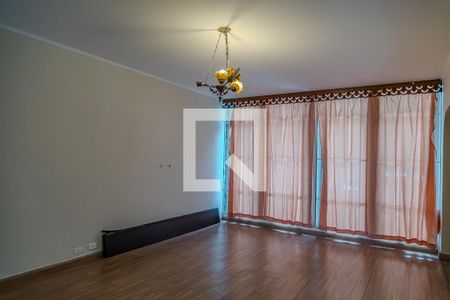 Sala de casa para alugar com 3 quartos, 300m² em Parque Jabaquara, São Paulo