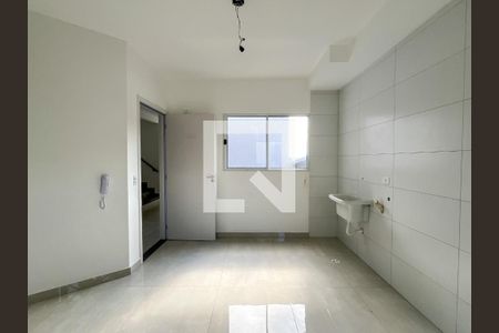 Sala/Cozinha de apartamento para alugar com 1 quarto, 39m² em Vila Mangalot, São Paulo