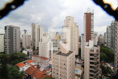 Vista de apartamento à venda com 2 quartos, 90m² em Vila Uberabinha, São Paulo