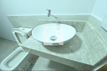 Lavabo de casa para alugar com 4 quartos, 180m² em Jardim Maria Inês, Aparecida de Goiânia