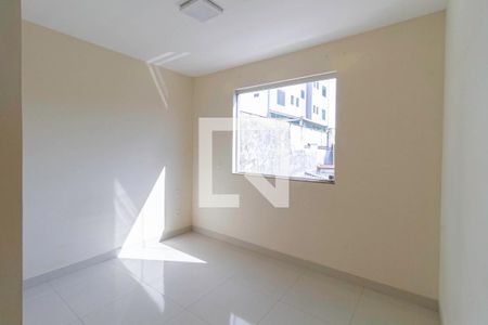 Suíte de apartamento à venda com 2 quartos, 64m² em Letícia, Belo Horizonte