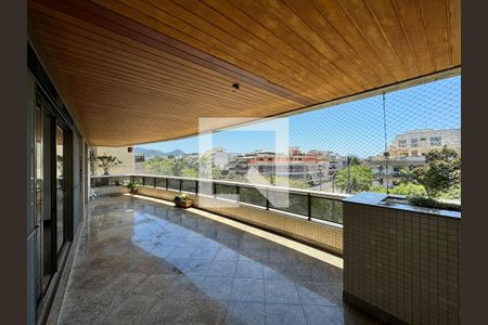 Varanda de apartamento para alugar com 3 quartos, 161m² em Recreio dos Bandeirantes, Rio de Janeiro