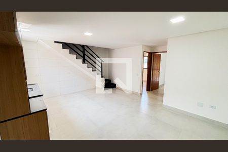 Sala - Cozinha de apartamento para alugar com 2 quartos, 100m² em Vila Linda, Santo André