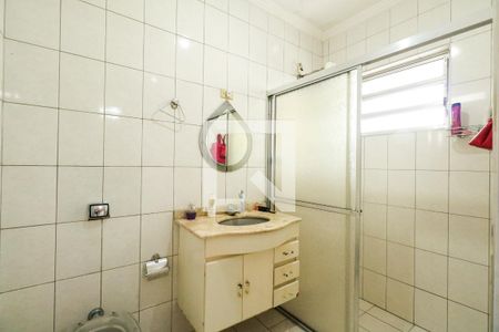 Casa à venda com 300m², 3 quartos e 2 vagas Casa à venda com 300m², 3 quartos e 2 vagasBanheiro da Suíte