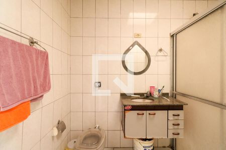 Casa à venda com 300m², 3 quartos e 2 vagas Casa à venda com 300m², 3 quartos e 2 vagasBanheiro Social