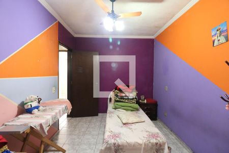 Casa à venda com 300m², 3 quartos e 2 vagas Casa à venda com 300m², 3 quartos e 2 vagasQuarto 1