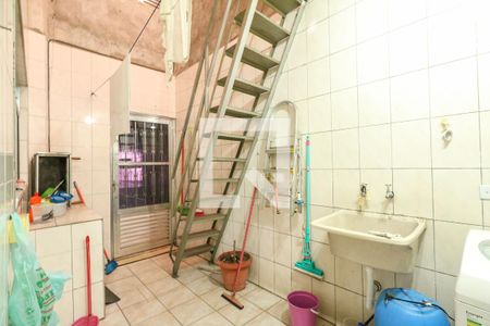 Casa à venda com 300m², 3 quartos e 2 vagas Casa à venda com 300m², 3 quartos e 2 vagasÁrea de Serviço