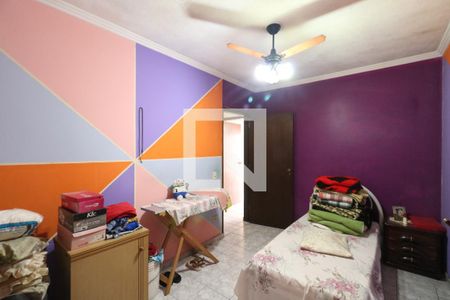 Casa à venda com 300m², 3 quartos e 2 vagas Casa à venda com 300m², 3 quartos e 2 vagasQuarto 1