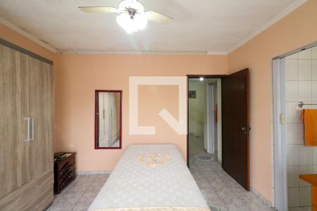 Casa à venda com 300m², 3 quartos e 2 vagas Casa à venda com 300m², 3 quartos e 2 vagasSuíte