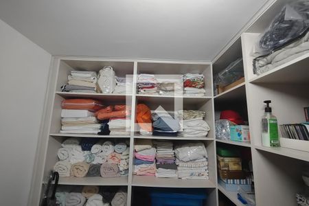 Closet da suíte 1 de casa à venda com 3 quartos, 110m² em Santa Maria, São Caetano do Sul