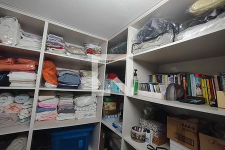 Closet da suíte 1 de casa à venda com 3 quartos, 110m² em Santa Maria, São Caetano do Sul