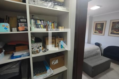 Closet da suíte 1 de casa à venda com 3 quartos, 110m² em Santa Maria, São Caetano do Sul