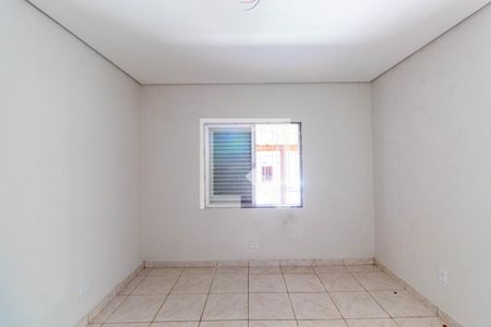 Quarto 1 de casa para alugar com 2 quartos, 120m² em Vila Ré, São Paulo