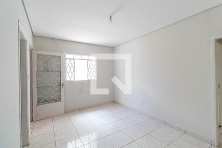 Sala de casa para alugar com 2 quartos, 120m² em Vila Ré, São Paulo