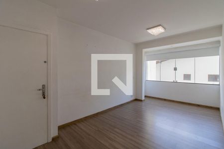 Sala de apartamento à venda com 2 quartos, 70m² em Vila Rosalia, Guarulhos