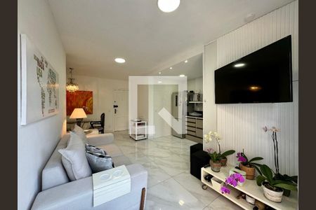 Sala de apartamento para alugar com 2 quartos, 70m² em Barra da Tijuca, Rio de Janeiro