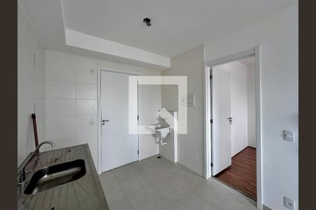 Cozinha de apartamento para alugar com 1 quarto, 26m² em Jardim Mirante, São Paulo