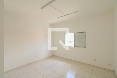 Quarto 1 de casa para alugar com 1 quarto, 130m² em Osvaldo Cruz, São Caetano do Sul