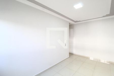 Sala  de apartamento para alugar com 2 quartos, 48m² em Santa Mônica, Uberlândia