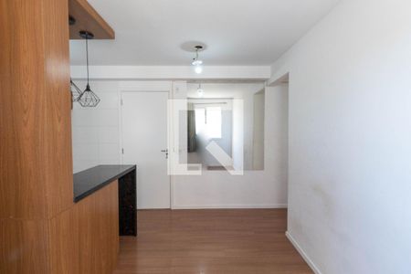 Sala de apartamento para alugar com 2 quartos, 40m² em Vila Penteado, São Paulo