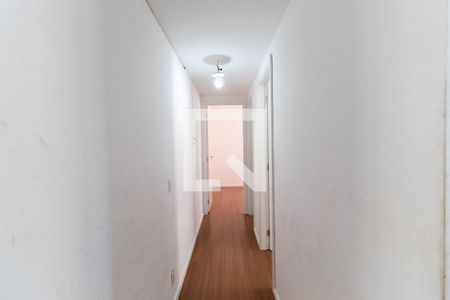 Corredor de apartamento para alugar com 2 quartos, 40m² em Vila Penteado, São Paulo