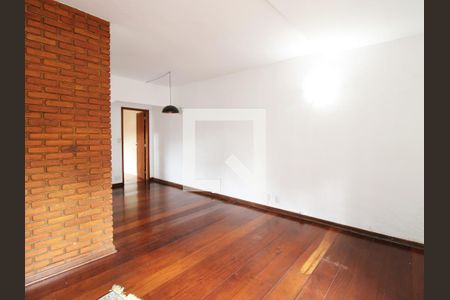 Sala de casa para alugar com 3 quartos, 200m² em Vila Albertina, São Paulo