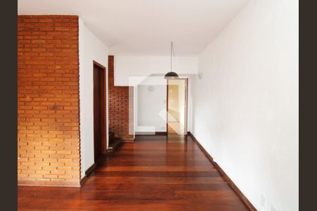 Sala de casa para alugar com 3 quartos, 200m² em Vila Albertina, São Paulo