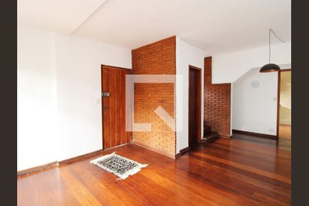 Sala de casa para alugar com 3 quartos, 200m² em Vila Albertina, São Paulo