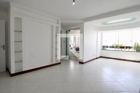 Sala de apartamento para alugar com 3 quartos, 90m² em Pituba, Salvador