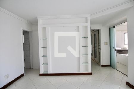 Sala de apartamento para alugar com 3 quartos, 90m² em Pituba, Salvador