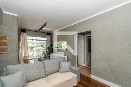 Sala de apartamento para alugar com 3 quartos, 88m² em Brás de Pina, Rio de Janeiro