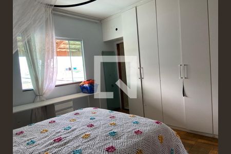 Quarto de casa à venda com 3 quartos, 120m² em Sapucaia Ii, Contagem