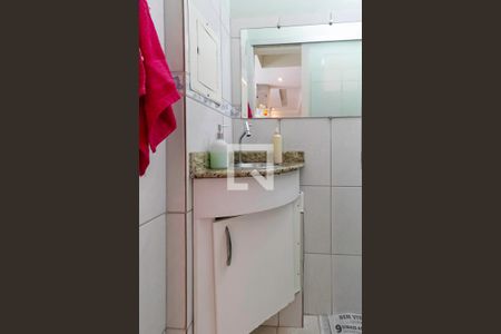 Lavabo de casa de condomínio à venda com 3 quartos, 130m² em Castelo, Belo Horizonte