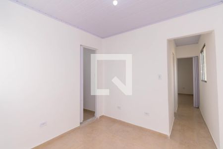 Sala de casa para alugar com 2 quartos, 100m² em Vila Darli, São Paulo